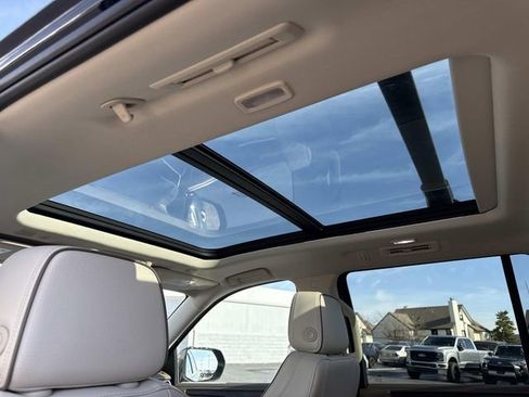 Used 2022 GMC Yukon Denali image 18