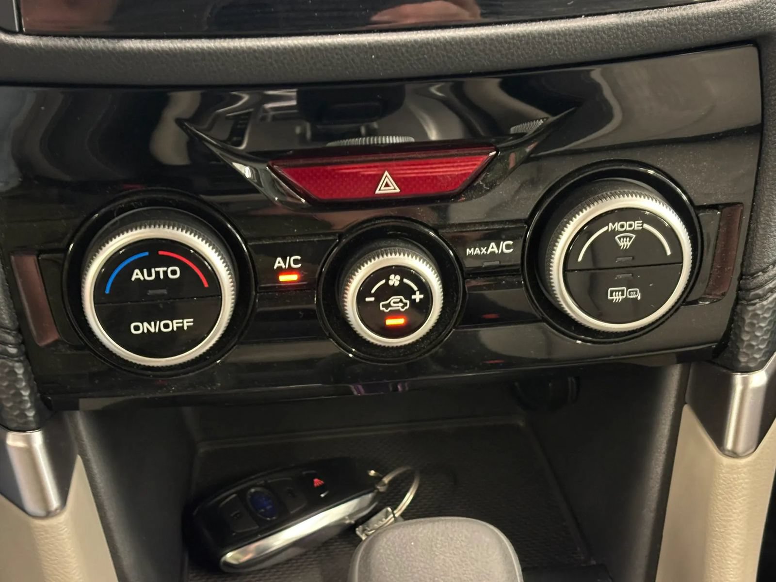 Used 2023 Subaru Forester Premium AWD/4WD image 45