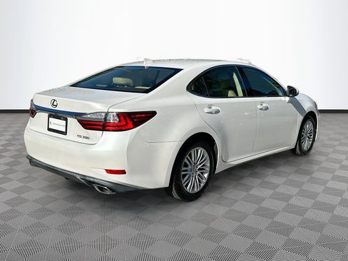 Used 2017 Lexus ES 350 image 7