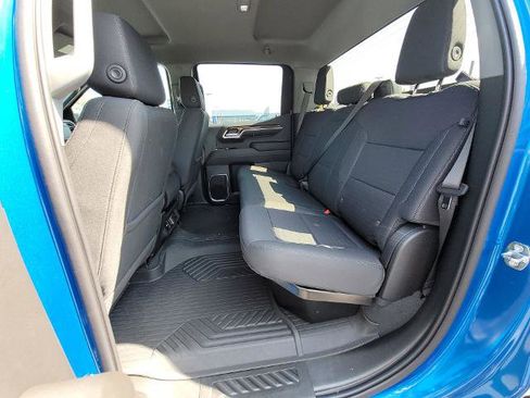 Used 2022 Chevrolet Silverado 1500 RST AWD/4WD image 22