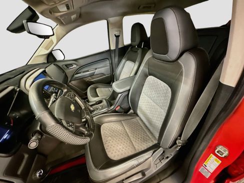 Used 2015 Chevrolet Colorado Z71 AWD/4WD image 13