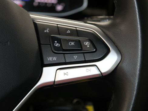 Used 2025 Volkswagen Jetta Sport FWD image 36