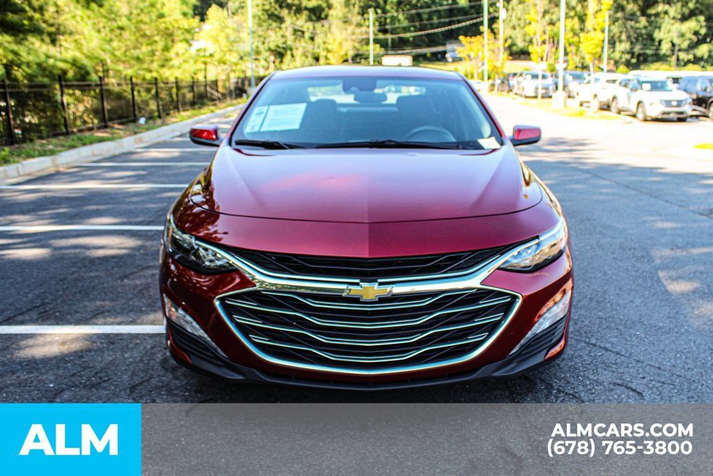 Used 2025 Chevrolet Malibu LT FWD image 9