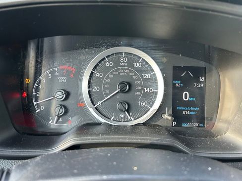 Used 2022 Toyota Corolla LE FWD image 21