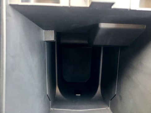 Used 2024 Ford Edge SEL image 23