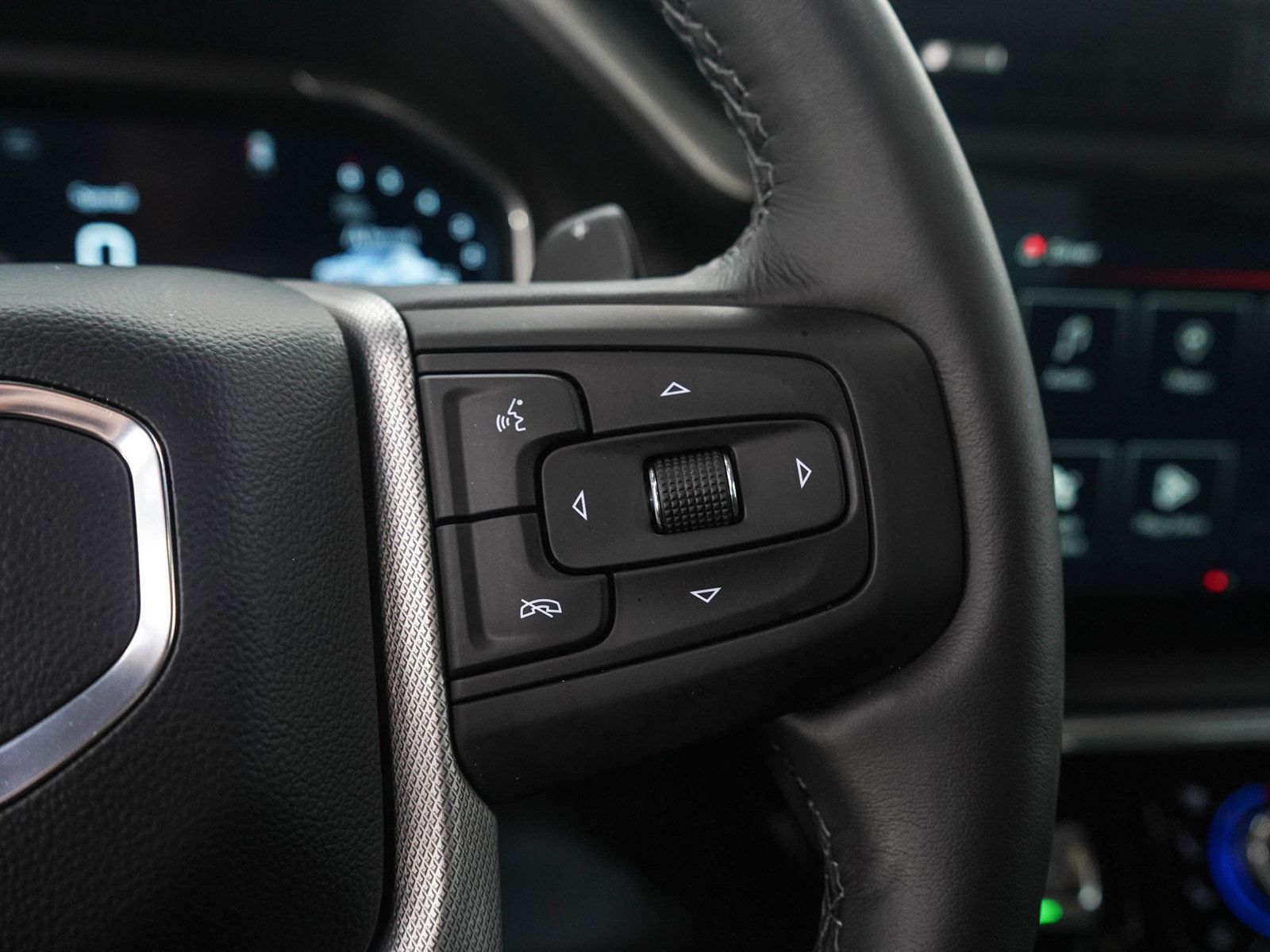 Used 2024 GMC Sierra 1500 Denali AWD/4WD image 27
