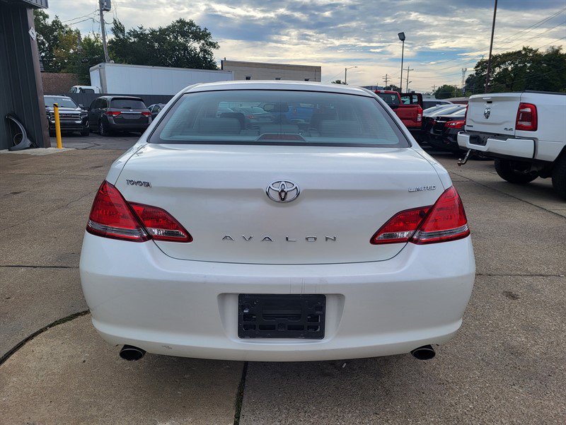 Used 2007 Toyota Avalon Limited FWD image 6
