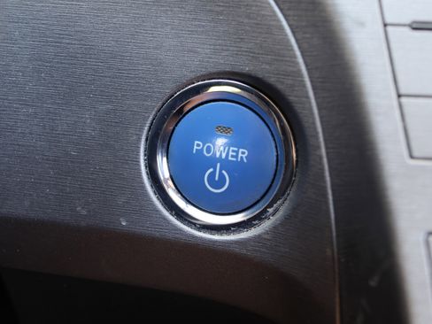 Used 2013 Toyota Prius Three FWD image 26