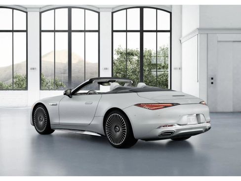 New 2026 Mercedes-Benz Maybach SL 680 image 28