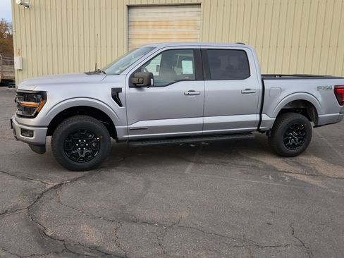 New 2025 Ford F150 XLT w/ Equipment Group 302A MID image 4