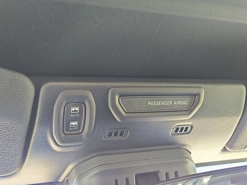 Used 2020 Jeep Wrangler Unlimited Rubicon w/ Steel Bumper Group image 27