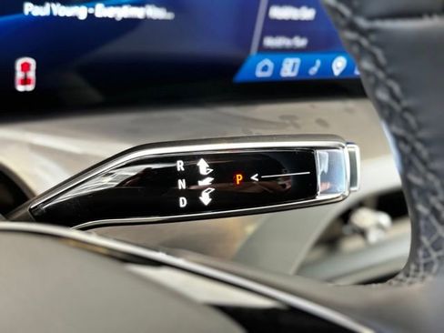 New 2026 Cadillac Vistiq Luxury image 29