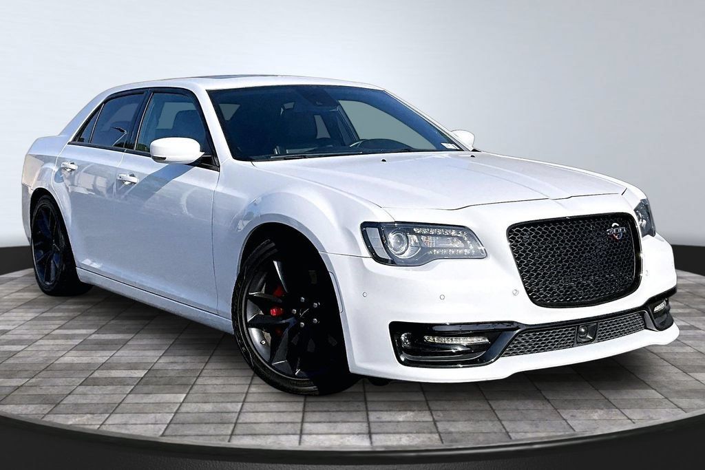 Used 2023 Chrysler 300 C RWD image 36