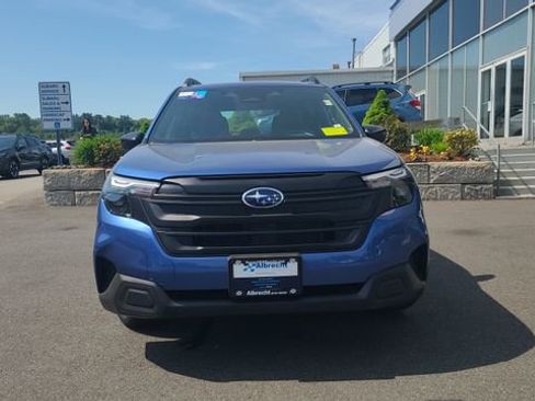 New 2026 Subaru Forester AWD/4WD image 2
