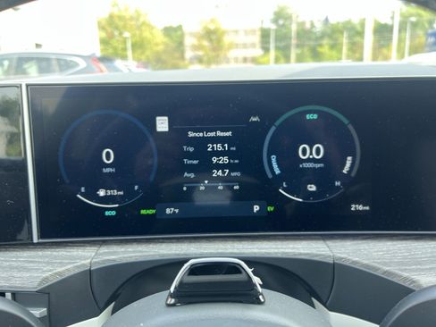 New 2025 Hyundai Santa Fe Calligraphy image 19