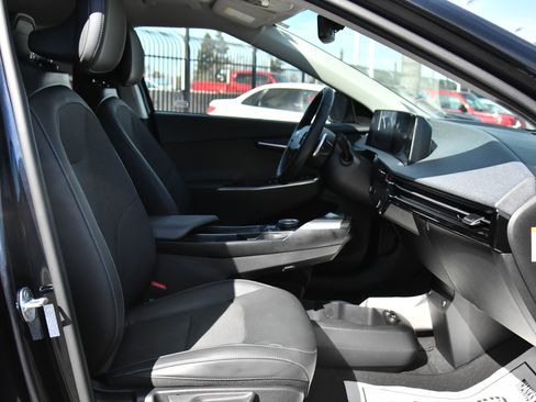 Used 2024 Kia EV6 Light image 49