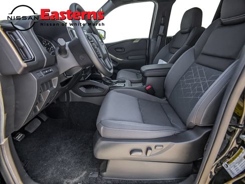 New 2026 Nissan Frontier SV w/ Tow Package AWD/4WD image 15