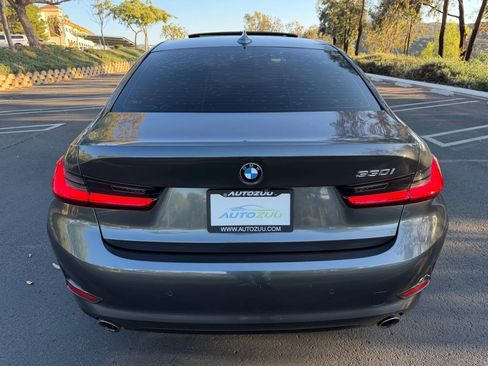 Used 2021 BMW 330i Sedan w/ Driving Assistance Package image 4