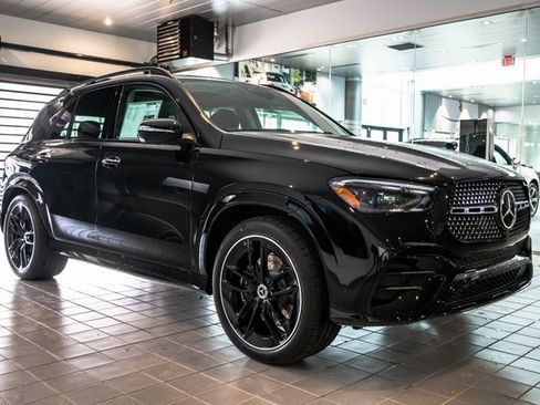 New 2025 Mercedes-Benz GLE 580 GLE 580 image 1