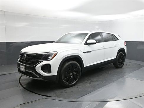 New 2026 Volkswagen Atlas Cross Sport SE image 34