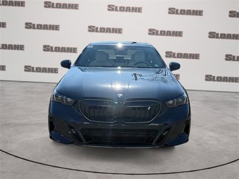 New 2026 BMW i5 eDrive40 w/ M Sport Package image 8