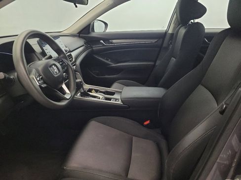 Used 2019 Honda Accord LX image 17