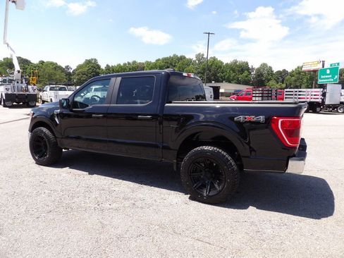 Used 2022 Ford F150 XLT AWD/4WD image 4