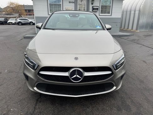 Used 2019 Mercedes-Benz A 220 4MATIC image 2
