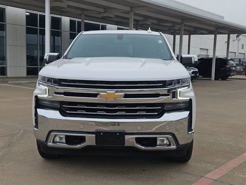 Used 2021 Chevrolet Silverado 1500 LTZ AWD/4WD image 2