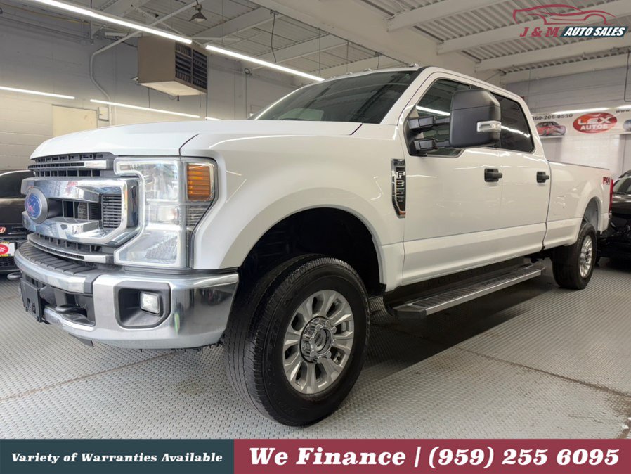 Used 2022 Ford F350 XLT w/ XLT Value Package AWD/4WD image 2