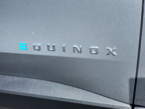 New 2026 Chevrolet Equinox EV LT image 7