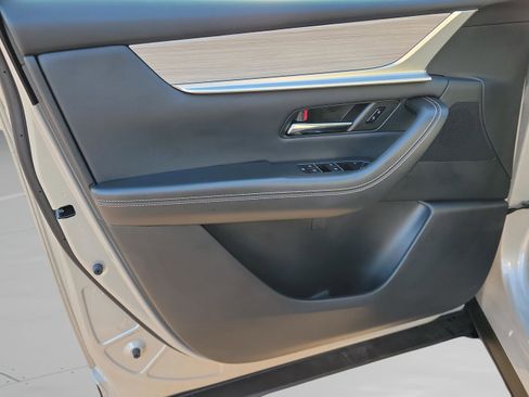 Used 2025 MAZDA CX-90 3.3 Turbo w/ Preferred Package image 22