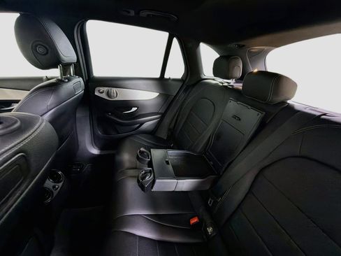 Used 2019 Mercedes-Benz GLC 300 4MATIC image 28