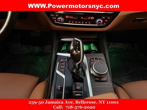 Used 2022 BMW 530i xDrive w/ Convenience Package image 38