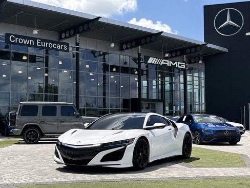 Used 2017 Acura NSX AWD/4WD image 1