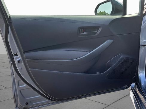 Used 2026 Toyota Corolla LE FWD image 21