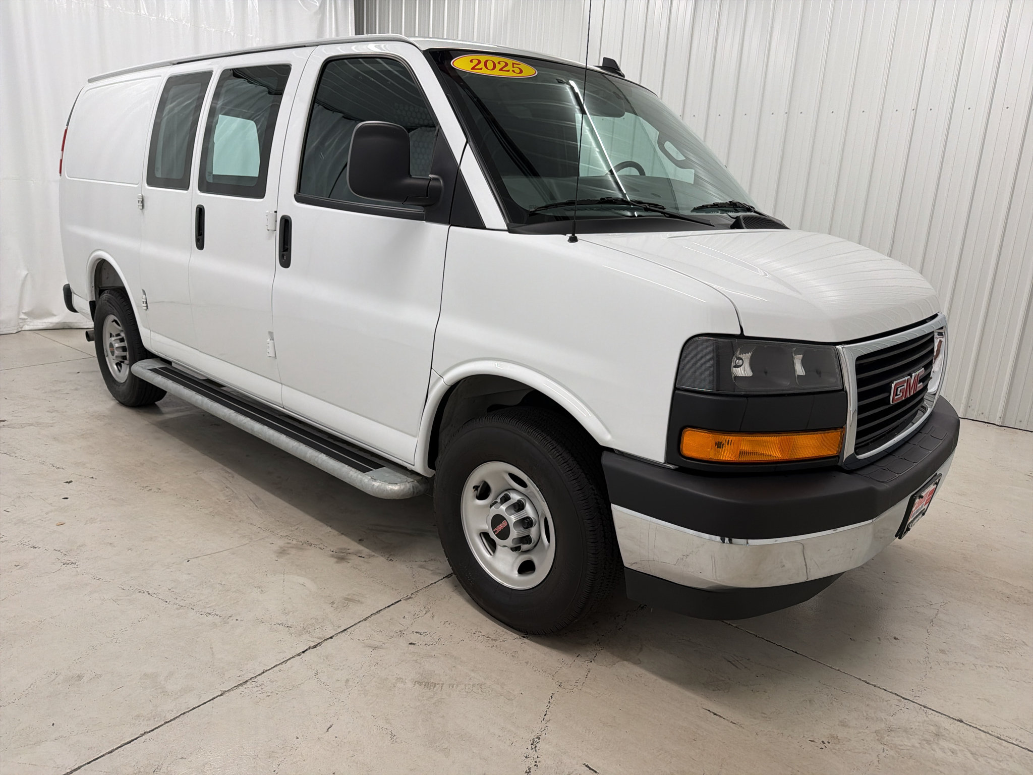 Used 2025 GMC Savana 2500 w/ Driver Convenience Package RWD image 2