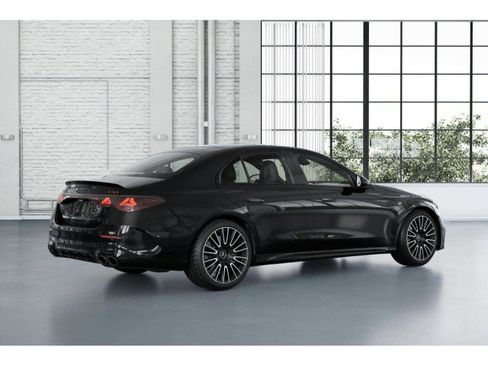 New 2026 Mercedes-Benz E 53 AMG e 4MATIC Sedan image 32