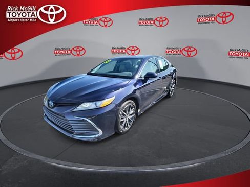 Used 2022 Toyota Camry XLE w/ Protection Package (Q2) (TMS) FWD image 4
