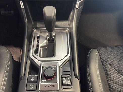 Used 2023 Subaru Forester Premium image 22