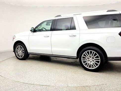 Used 2022 Ford Expedition Max Limited image 7
