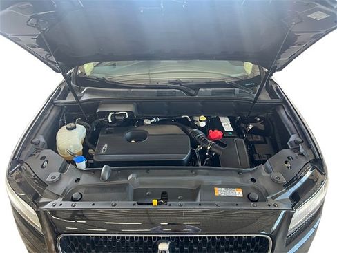 Used 2021 Lincoln Nautilus Reserve w/ Monochromatic Package image 16