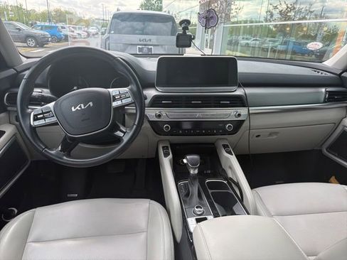 Used 2022 Kia Telluride S AWD/4WD image 9