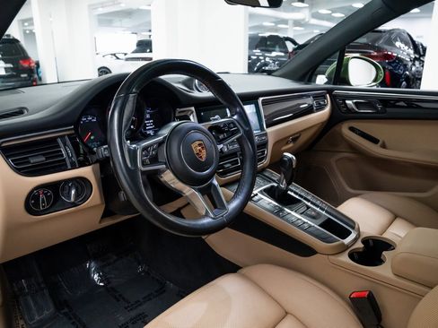 Used 2019 Porsche Macan image 19