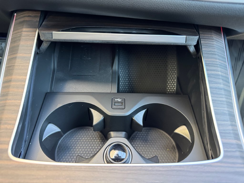 Used 2026 BMW X5 xDrive50e w/ Executive Package AWD/4WD image 18