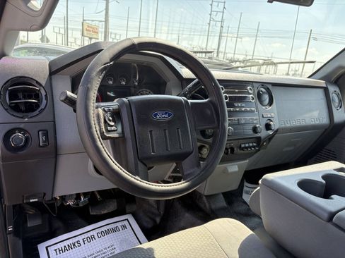 Used 2012 Ford F250 XL w/ PWR Equipment Group AWD/4WD image 23