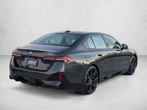 Used 2024 BMW 530i w/ M Sport Package image 5