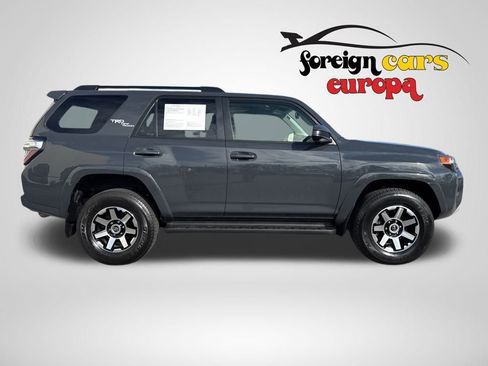 Used 2024 Toyota 4Runner TRD Off-Road image 8