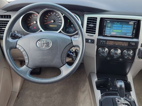 Used 2008 Toyota 4Runner SR5 image 25