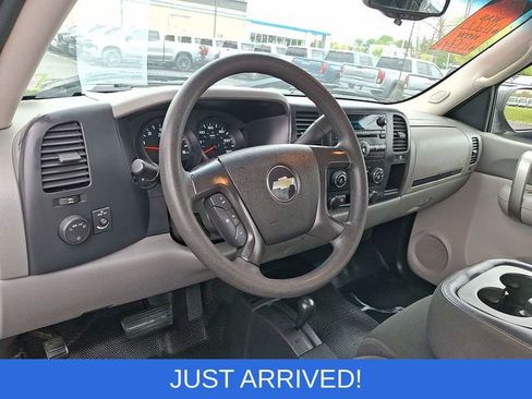 Used 2009 Chevrolet Silverado 1500 W/T AWD/4WD image 10